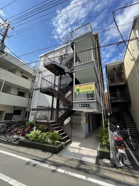 蕨テラスの外観画像