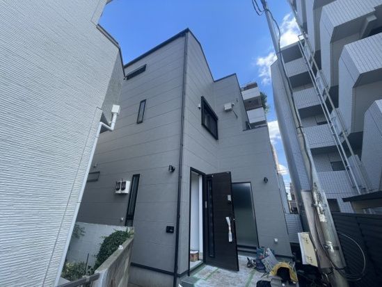 ヒカリスブラン関町北の外観画像
