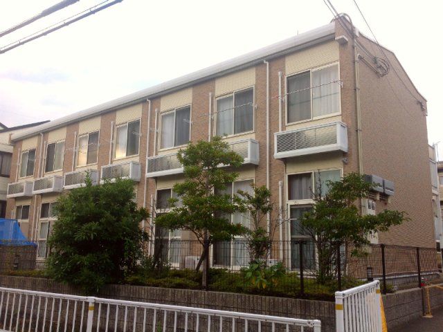 レオパレスLaLaグリーンヒルの外観画像
