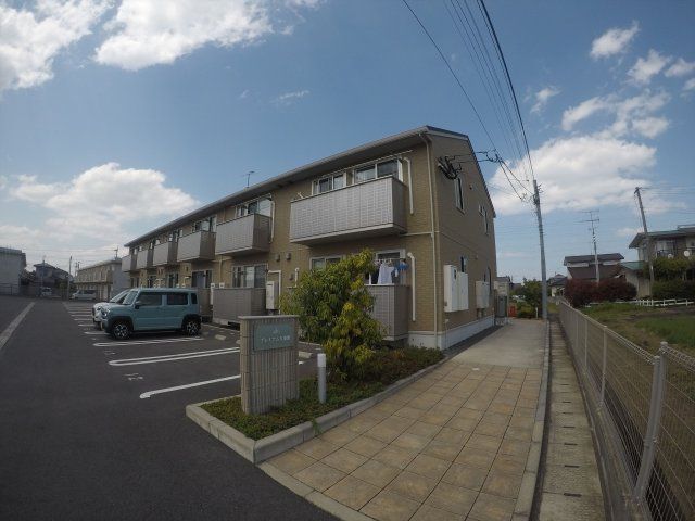 プレミアム九番館の外観画像