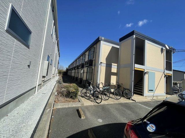 レオパレスフローラの外観画像