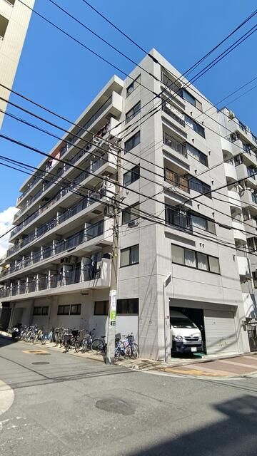 横浜大通り公園ハイツの外観画像