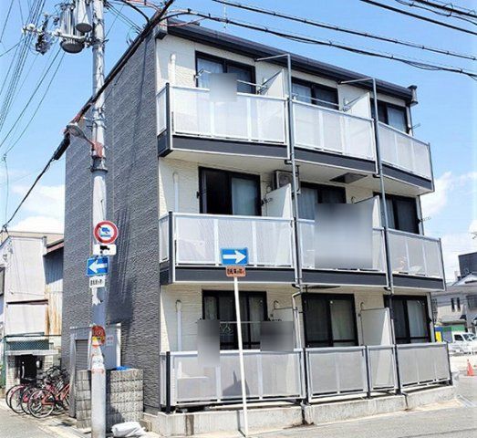 レオパレスアバンギャルド蒲生の外観画像