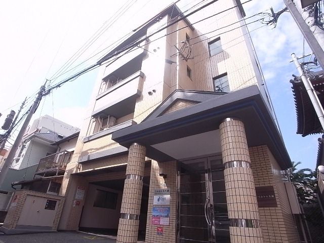 シャルトル大濠の外観画像