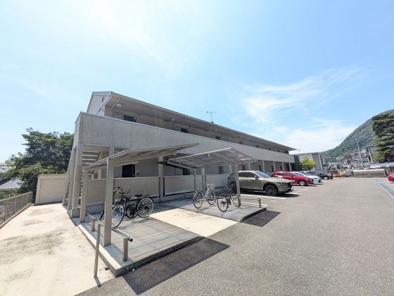 セジュール長居 E棟の外観画像