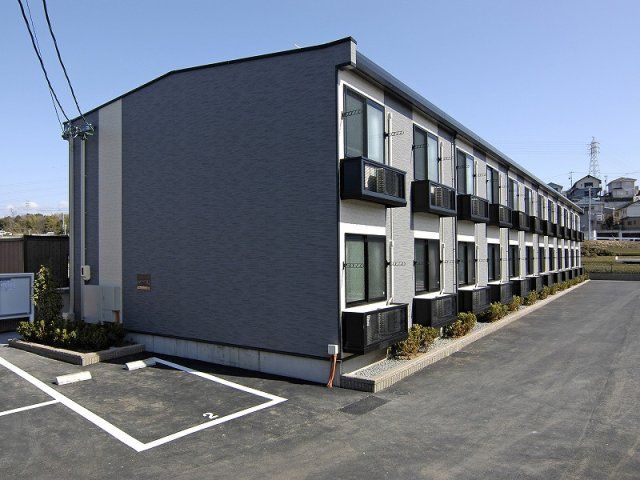 レオパレスオンワード磐田の外観画像