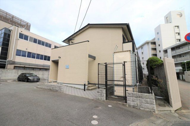 レオパレス山科椥辻の外観画像