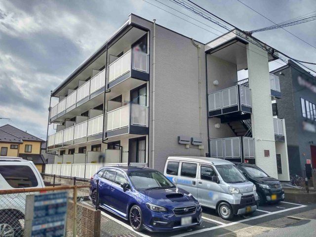 レオパレスサニーハイツの外観画像