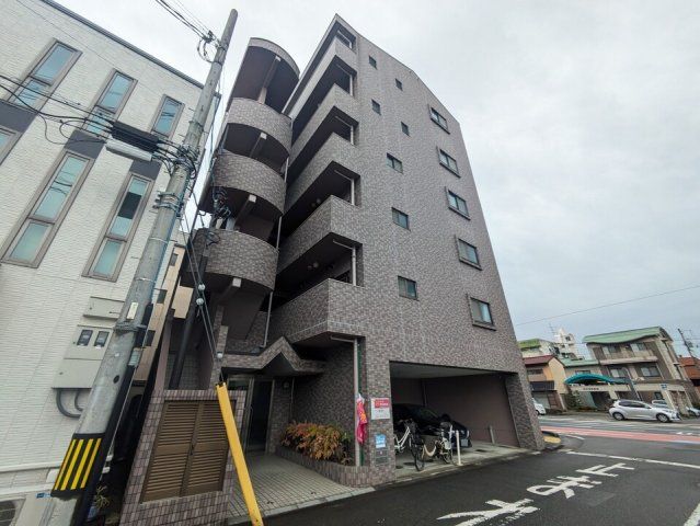 セレニテ本町の外観画像