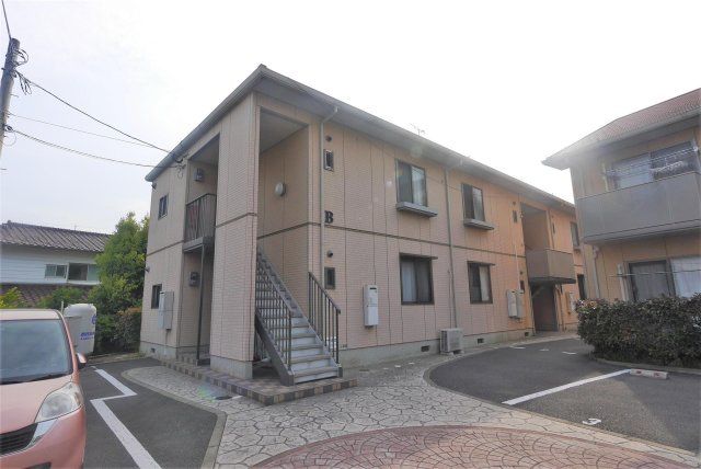 ドミール2004 B棟の外観画像