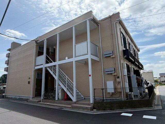 レオパレスステージの外観画像
