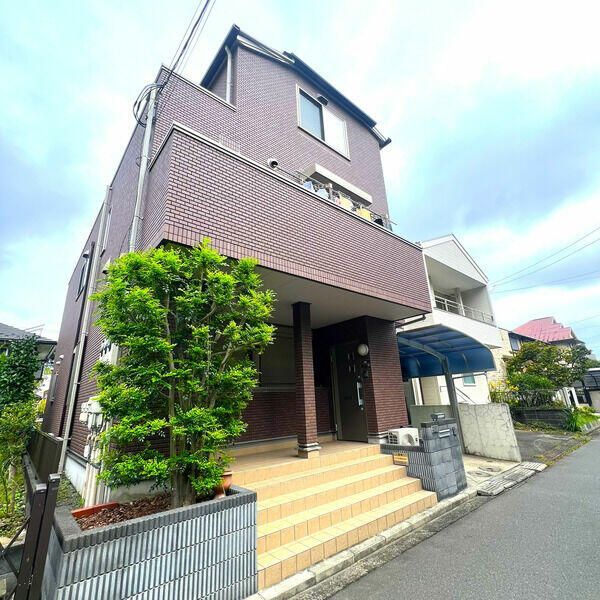 リビオンの外観画像