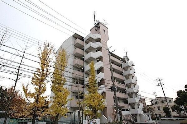 ミストラル川園の外観画像