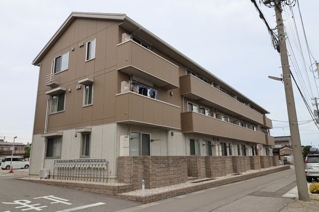 Piccolo Pino 島町 B棟の外観画像