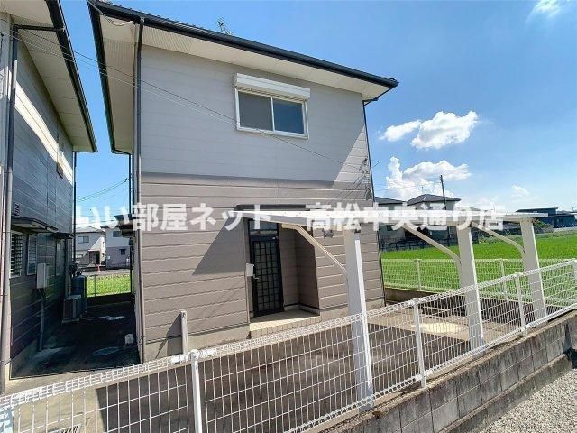 飯野ハイツ(10~14号)の外観画像