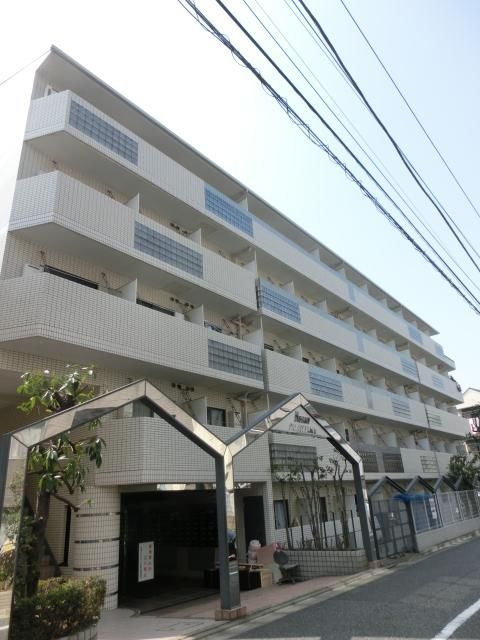 日神パレステージ本駒込の外観画像