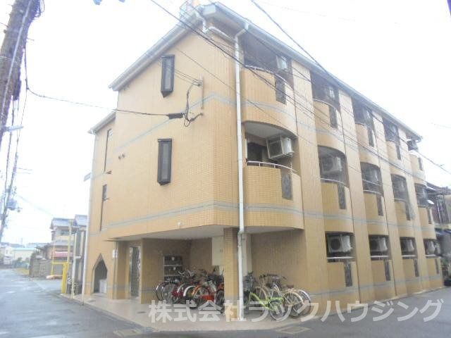 クレセント守口の外観画像