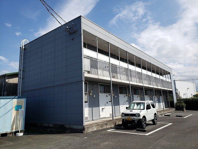 レオパレスKENTの外観画像
