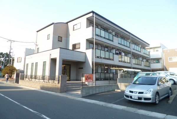 インテレッセの外観画像