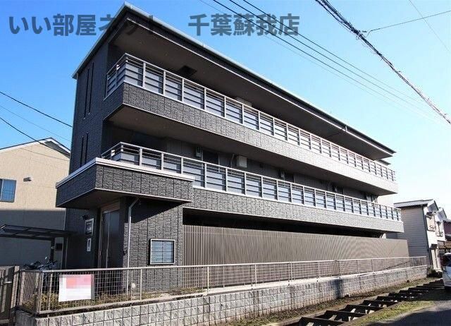 マノワールの外観画像