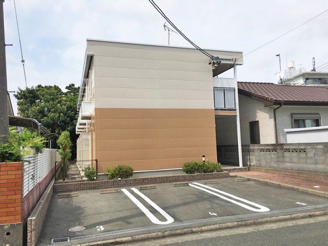 レオパレスエクレールの外観画像
