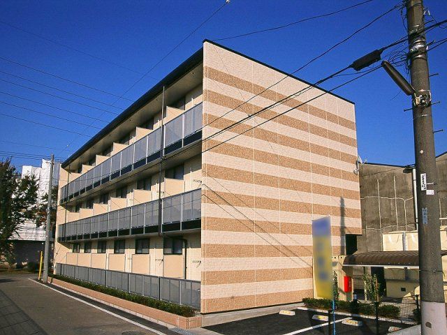 レオパレスTAKAKURAの外観画像