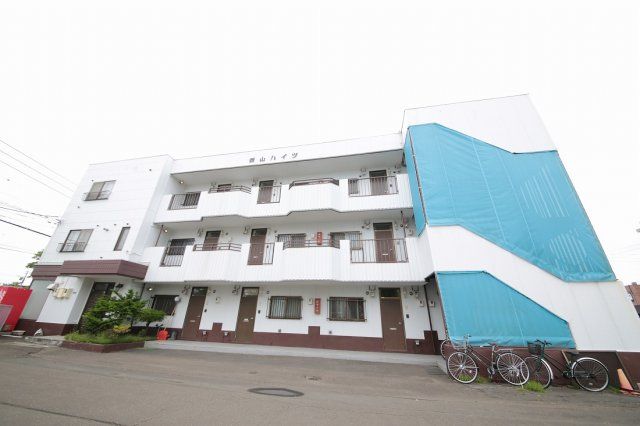 西山ハイツの外観画像