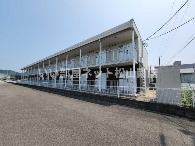 レオパレスエスポワールの外観画像