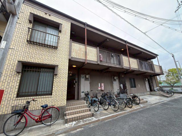 栄コーポの外観画像
