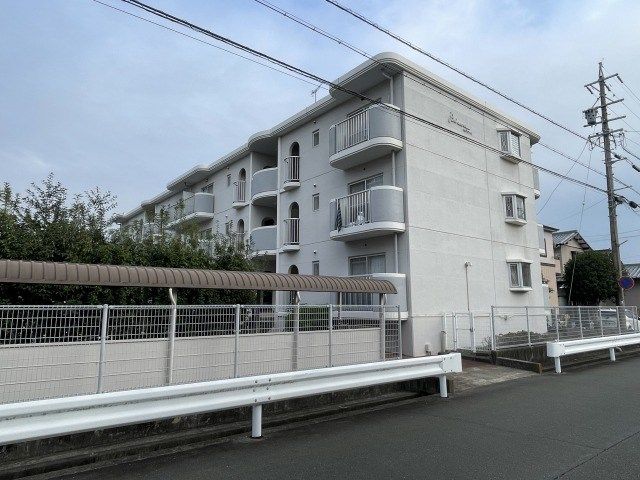 ヴェラコールの外観画像