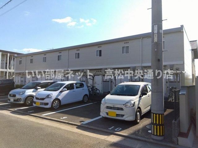 レオパレスブランの外観画像