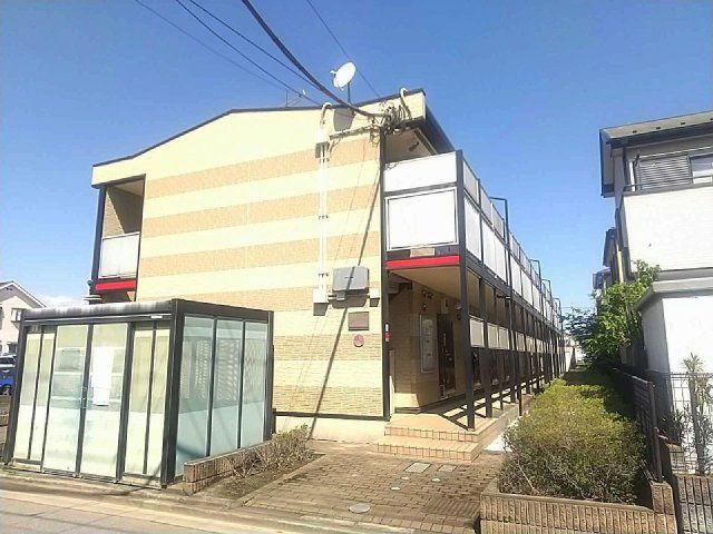 レオパレス鈴蘭の外観画像