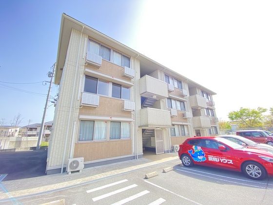 シャルムサール B棟の外観画像