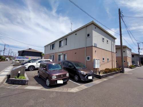 メゾンドローズ A棟の外観画像
