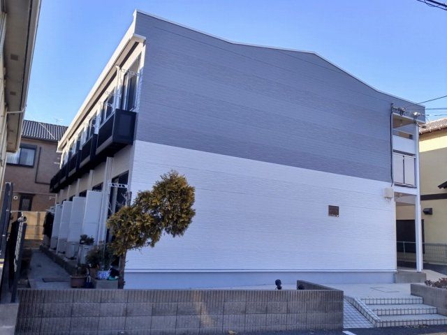 レオパレスパティオ東大宮の外観画像