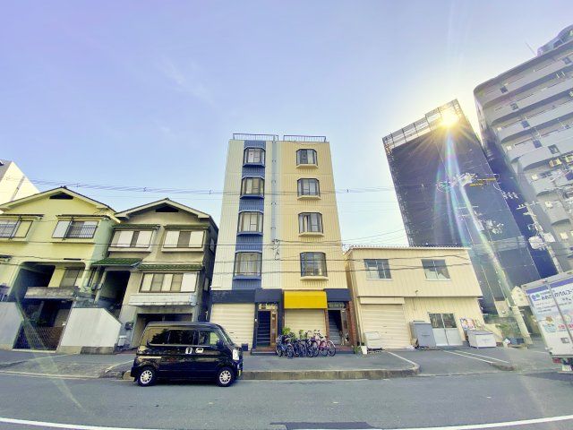 ノアーズアーク今里の外観画像