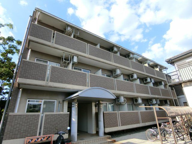 シャトレヴェールⅡの外観画像