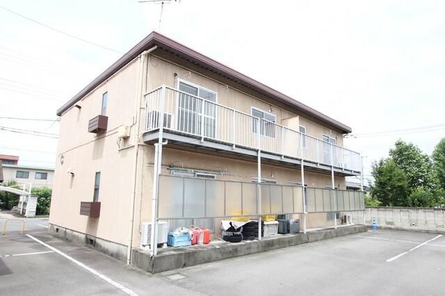 ユーカリハイツC棟の外観画像