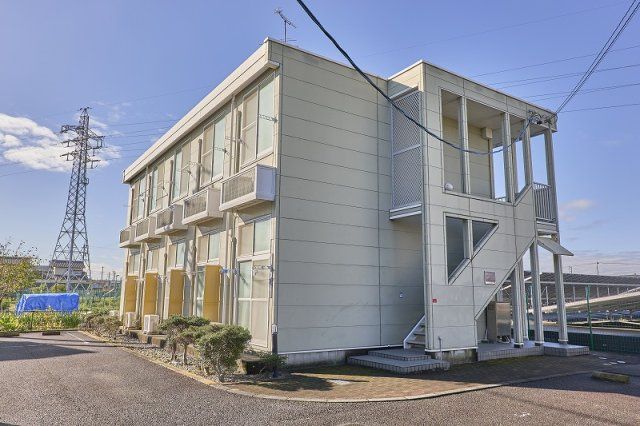 レオパレスJelly fishの外観画像