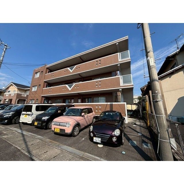 アビタシオンタカダの外観画像
