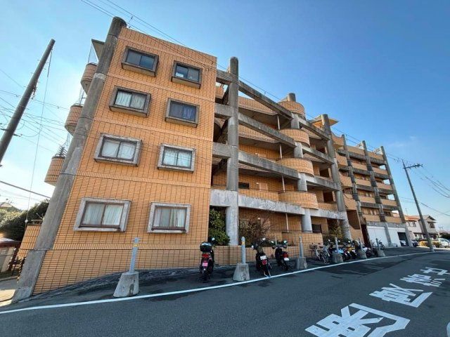 コーニッシュ豊中の外観画像