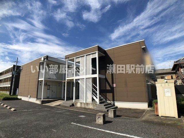 レオパレスグランヴィア東草津の外観画像