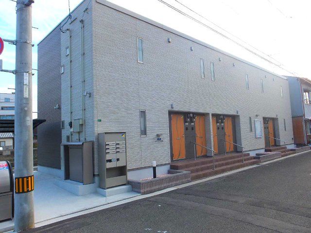クレイノオリージャ多賀町の外観画像