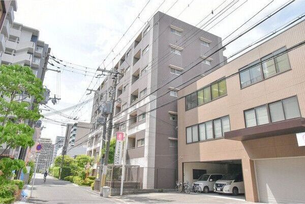CASSIA江坂の外観画像