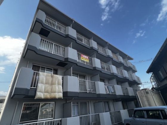 ウエストヒルズ西市 南棟の外観画像