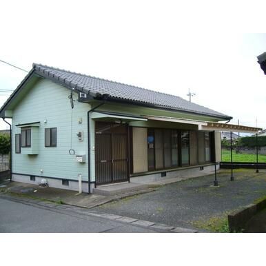 久保貸家の外観画像