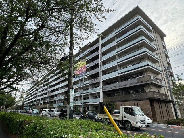 シャリエ朝霞グランフィールドの外観画像