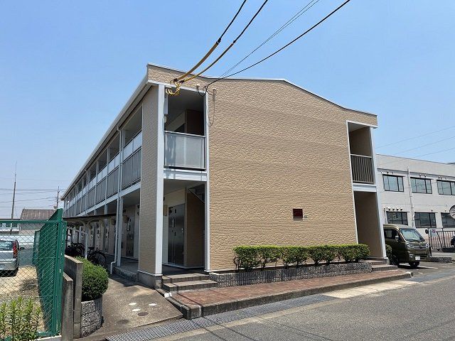 レオパレス三政荘の外観画像