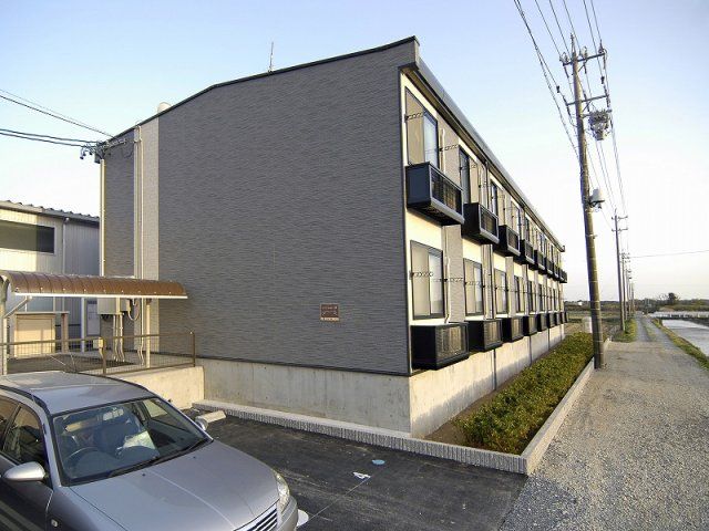 レオパレス中島の外観画像