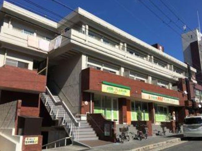 緑地八番館の外観画像